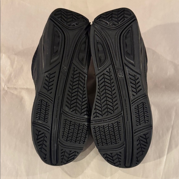 NEW Women's New balance black 928 lace walking shoes 6.5 B (Medium) - Picture 2 of 6